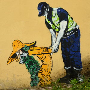 Graffite Guerra as drogas