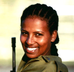 Flickr_-_Israel_Defense_Forces_-_First_Ethiopian_Ordnance_Officer_in_Israeli_History