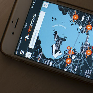 The apps that map violence – and keep Rio residents out of the crossfire