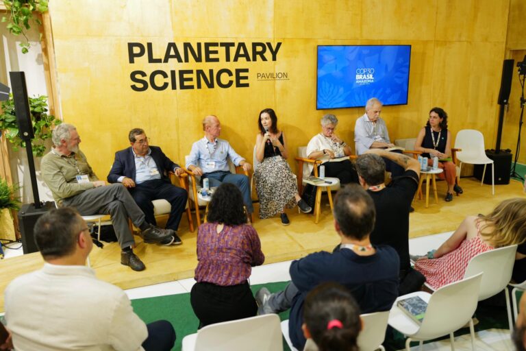 12 Lançamento do livro